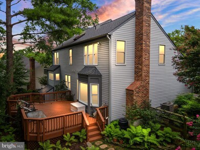 15243 Surrey House Way, Centreville, VA 20120 - photo 4