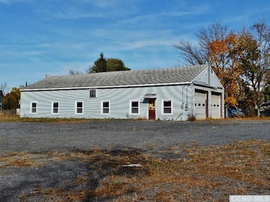 4 Hudson Ave, Hudson, NY 12534 - photo 2