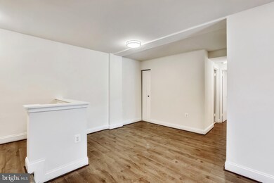 406 Girard St unit 28, Gaithersburg, MD 20877 - photo 3