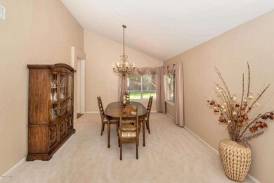 2145 E Tecoma Rd Phoenix AZ-large-008-17