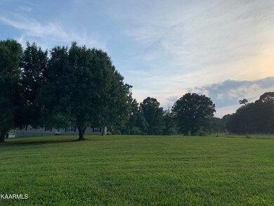 8BD5D966-6B83-471A-AF5E-AF0089AA16B5 - C