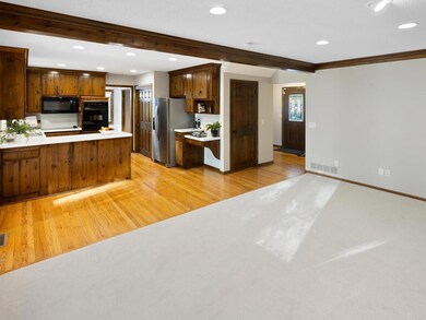 4308 Woods Way, Minnetonka, MN 55345 - photo 4