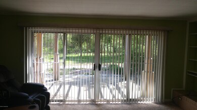 8416 Hudson Ln, Louisville, KY 40291 - photo 4