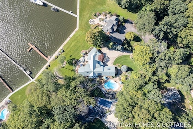 53-web-or-mls-173 Oakwood Ave, Holland,