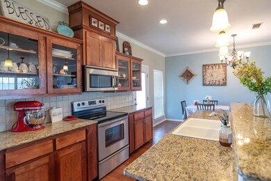 11094 Twin Lakes Ln, San Angelo, TX 76904 - photo 7