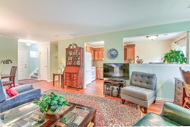 007_LIVING ROOM