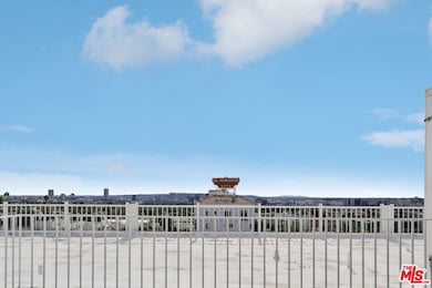 1400 N Sweetzer Ave unit 406, West Hollywood, CA 90069 - photo 7