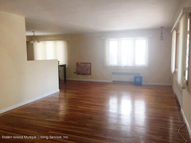 194 Kemball Ave, Staten Island, NY 10314 - photo 3