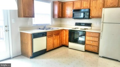 13018 Abner Ave unit 53, Woodbridge, VA 22192 - photo 6