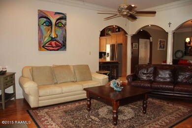207 Metairie Ct 004