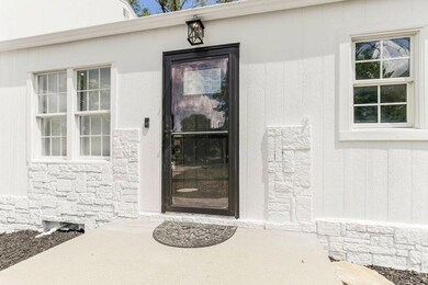 15118 W 63rd St, Shawnee, KS 66217 - photo 2