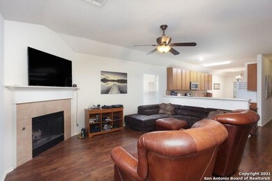 3819 Valencia Peak, San Antonio, TX 78261 - photo 3