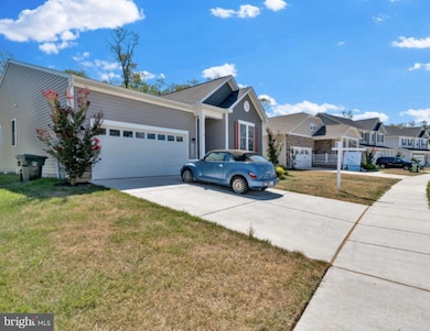 12329 Gemstone Dr, Hagerstown, MD 21740 - photo 3