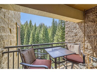 Relax on the balcony listening to the river!