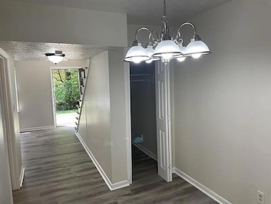 1010 Sexton Dr unit 10, Stone Mountain, GA 30083 - photo 5