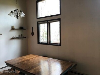 5531 E 38th Ct unit 4, Anchorage, AK 99504 - photo 4