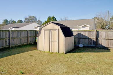 2678 Garland Rd, Winterville, NC 28590 - photo 7