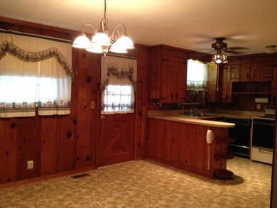 kitchen is great for entertaining. Just needs some updates. Many family gatherings have been held here. 