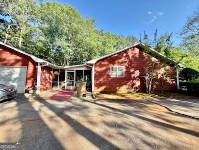 100 Kim Trail, Stockbridge, GA 30281 - photo 2