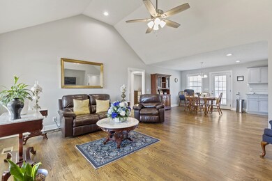 118 August Way, Shelbyville, TN 37160 - photo 2