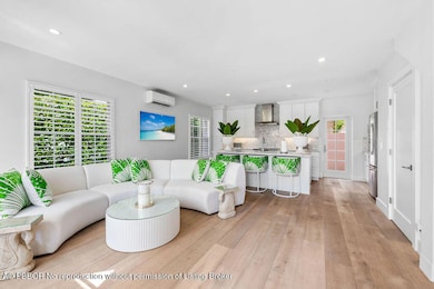 173 Peruvian Ave unit 5, Palm Beach, FL 33480 - photo 5