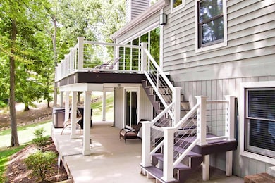 Lake side lower level