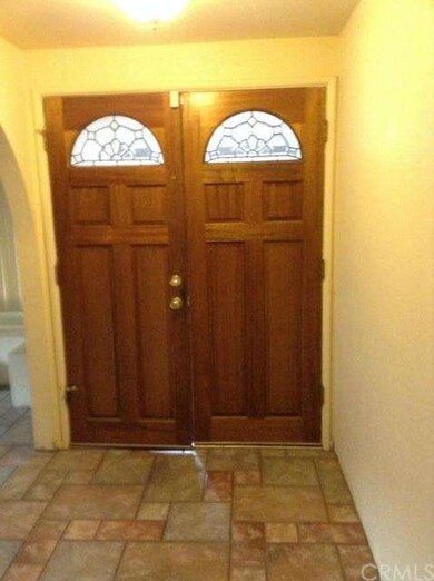 double door entrance 
