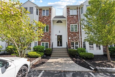 122 Tall Oaks Dr unit J, South Weymouth, MA 02190 - photo 3