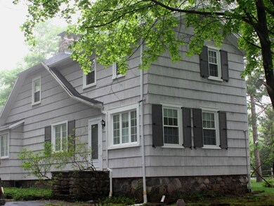 2886 Pennsylvania 390, Canadensis, PA 18325 - photo 2