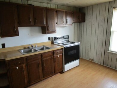 2301 Birch St unit C, Easton, PA 18042 - photo 6