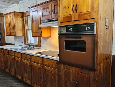 41 Main St, Bucksport, ME 04416 - photo 4