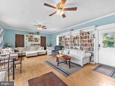 202 N Bedford St, Georgetown, DE 19947 - photo 3