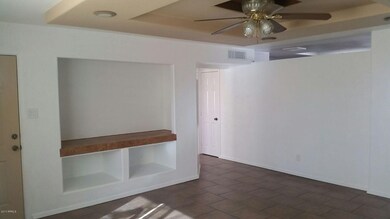 03-LivingRoom (1)