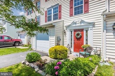 175 S Savanna Dr, Pottstown, PA 19465 - photo 2