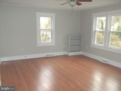 119 Cedar Ave, Colonial Beach, VA 22443 - photo 7