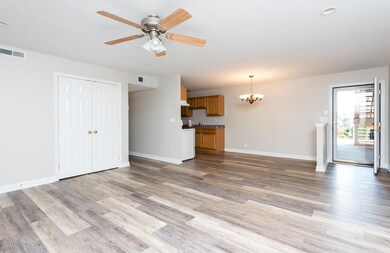 171 Central Blvd, Mount Washington, KY 40047 - photo 5