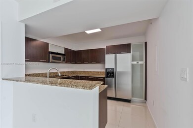 Metropolis at Dadeland unit 1402, Unincorporated Dade County, FL 33156 - photo 6