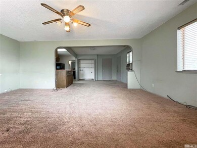 565 E 2nd St, Winnemucca, NV 89445 - photo 5