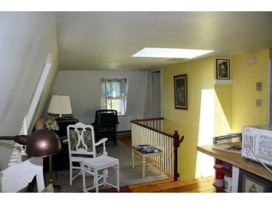 10 School St unit 3, Newport, RI 02840 - photo 2