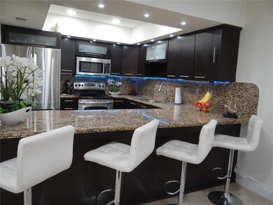 7060 W 2nd Way, Hialeah, FL 33014 - photo 4