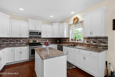 21 Maiden Cir, Ballston Spa, NY 12020 - photo 5