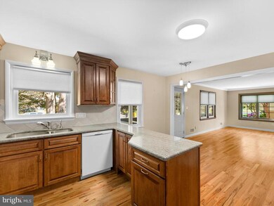 109 Pinecrest Dr, Annapolis, MD 21403 - photo 7