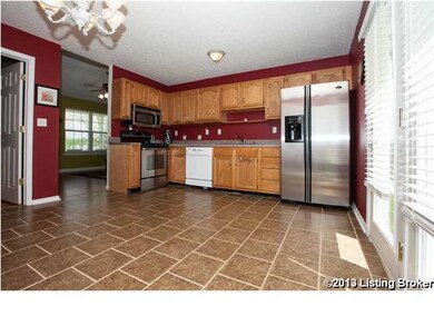 207 Forest Ridge Dr, Mount Washington, KY 40047 - photo 7