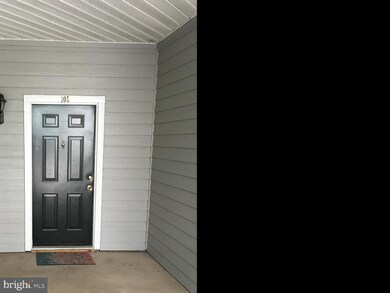 13085 Autumn Woods Way unit 105, Fairfax, VA 22033 - photo 5