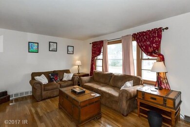 808 E 22nd Ct, Des Moines, IA 50317 - photo 6