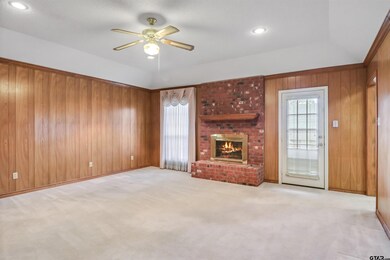 202 Lansdowne Terrace, Tyler, TX 75703 - photo 5