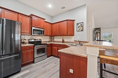 415 Briarcliff Cir, Sebastian, FL 32958 - photo 5