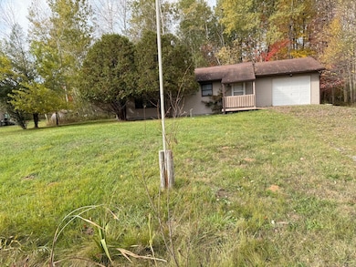 543 N Dennis Rd, Ludington, MI 49431 - photo 3