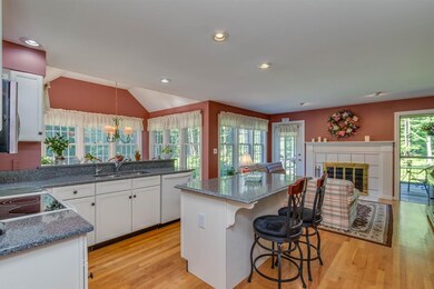 123 Taylor Rd, Contoocook, NH 03229 - photo 5