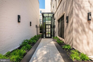 The Elliott unit 2, Washington, DC 20007 - photo 3